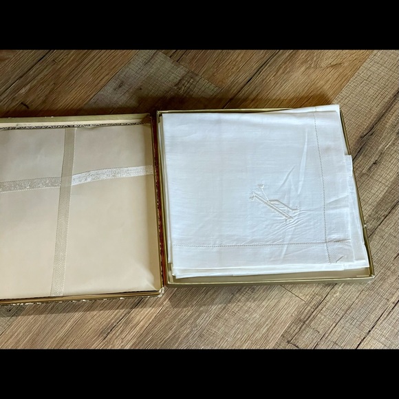Vintage Goldenweve Monogram K Handkerchiefs Set of 3 - Picture 7 of 8